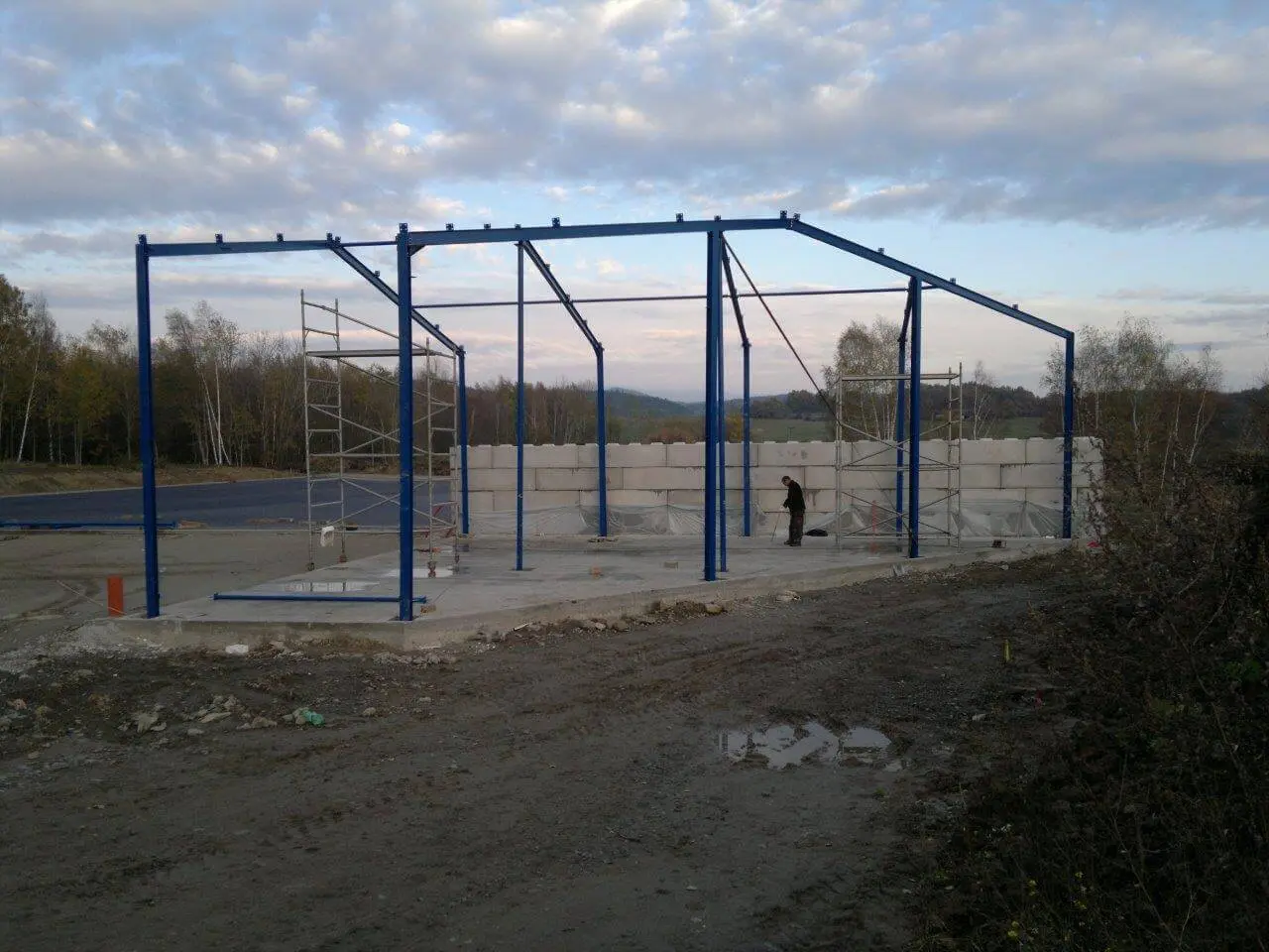Skladové haly v lokalitě Písek, rozměry 13,5 x 15,5 m – fotografie 2