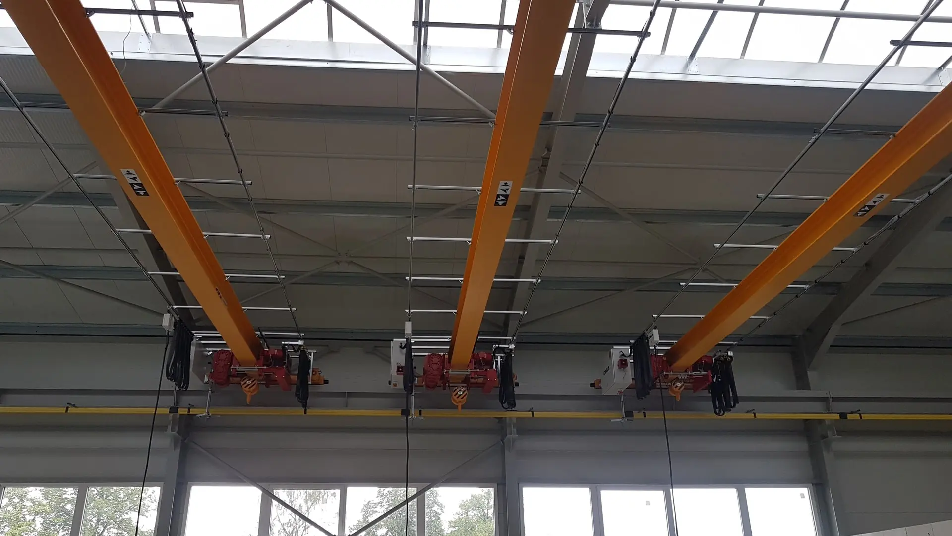 Výrobní hala v lokalitě Křemže, Mříč, rozměry 15 x 60 m – fotografie 8