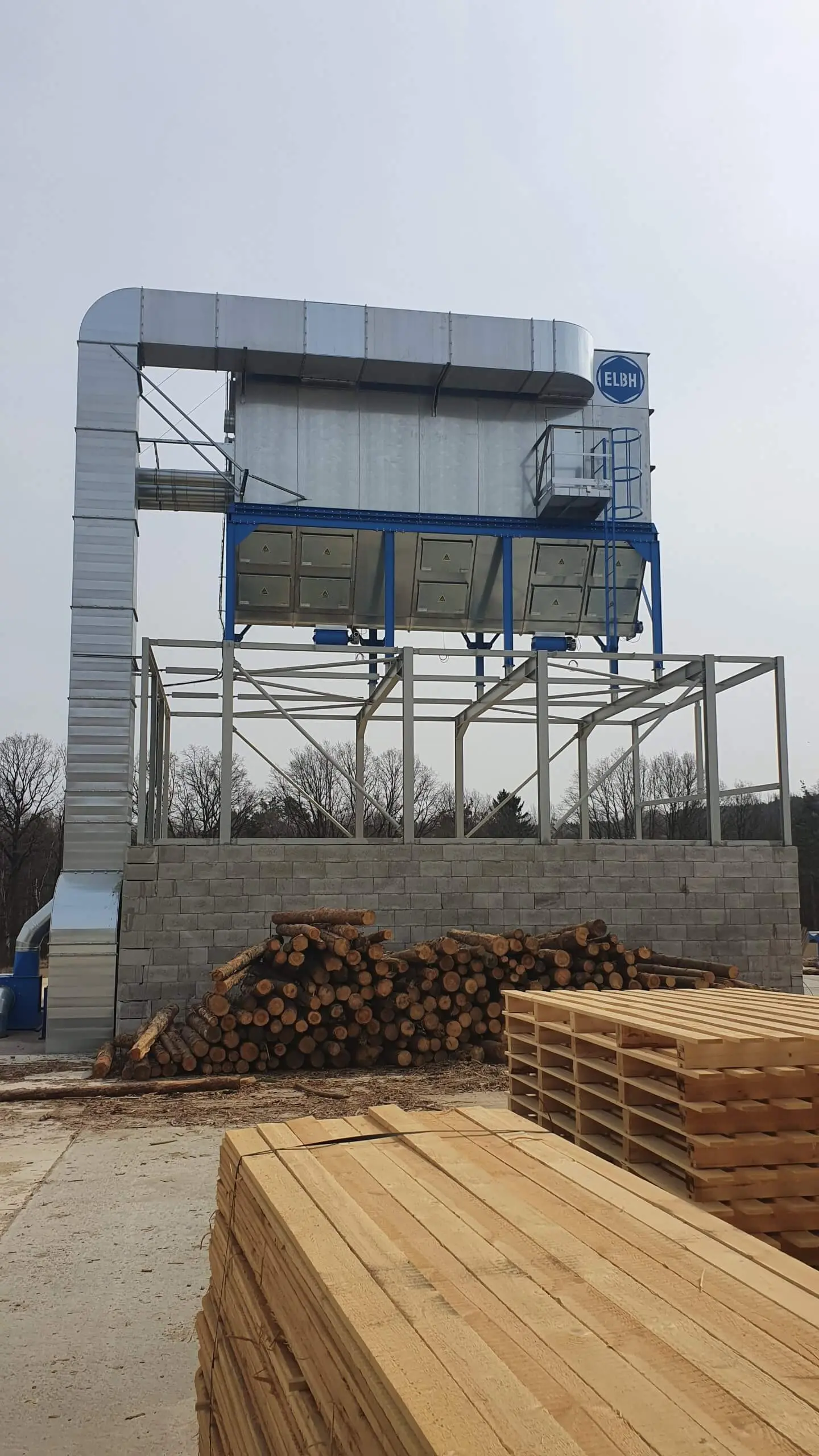 Nosná konstrukce sila v lokalitě Mirkovice, rozměry 6,5 x 10,5 m – fotografie 1