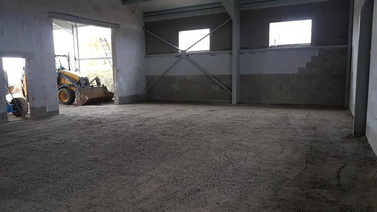 Skladová hala v lokalitě Krasejovka u Kamenného Újezda, rozměry 24 x 22 m – fotografie 9