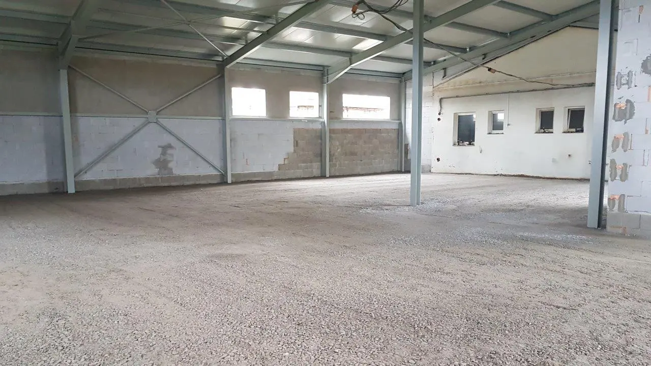 Skladová hala v lokalitě Krasejovka u Kamenného Újezda, rozměry 24 x 22 m – fotografie 7