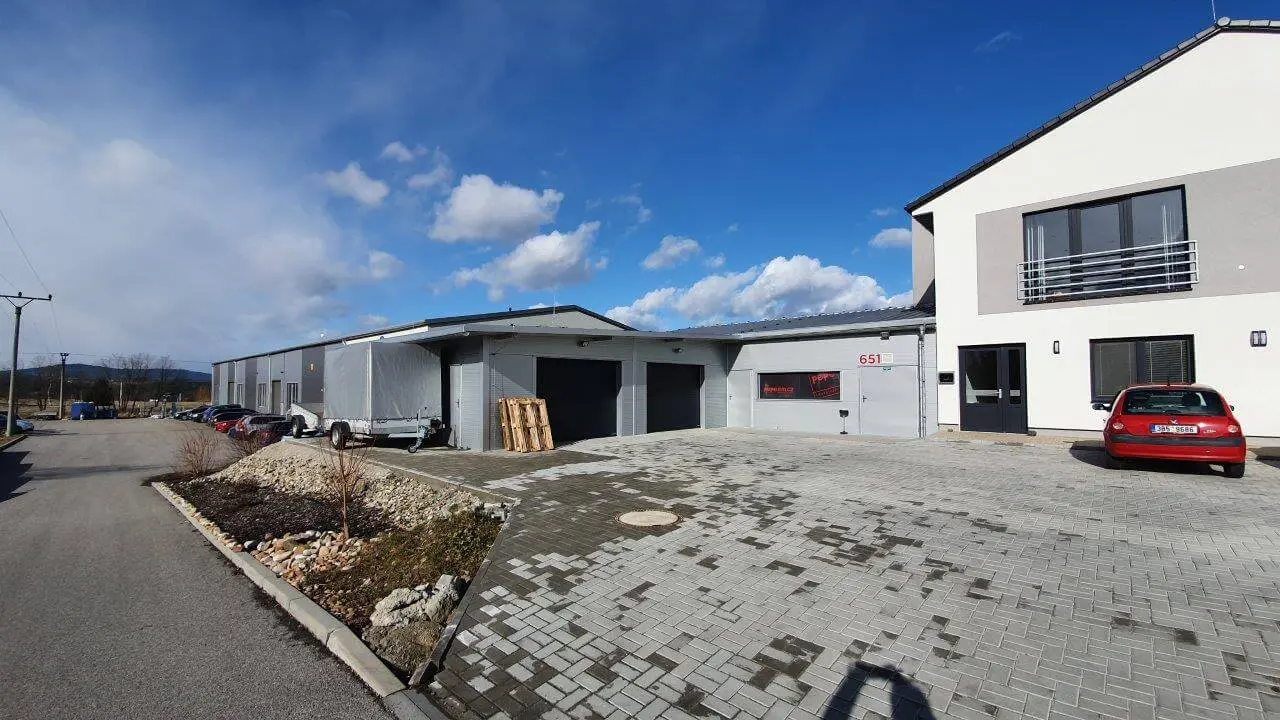 Výrobní a expediční hala v lokalitě Kamenný Újezd u Českých Budějovic, rozměry 14 x 14 m + přístavek 10 x 7 m – fotografie 6