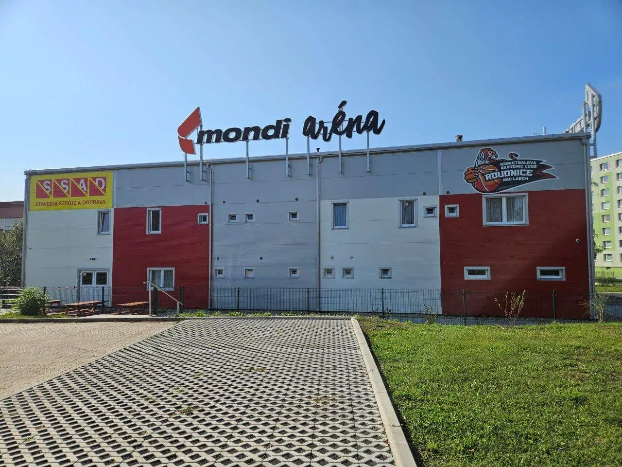 Sportovní hala, tělocvična - basketbalová akademie v lokalitě Roudnice nad Labem - Mondi aréna, rozměry 26 x 31 x 8,5 m – fotografie 2